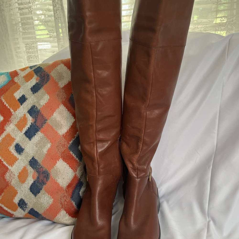 Gibson Latimer Brown Over the Knee Boots with Classic Design